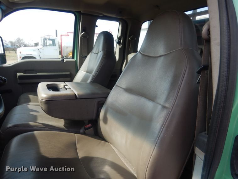 image for item DJ1313 2008 Ford F250 Super Duty XL  SuperCab brush fire truck