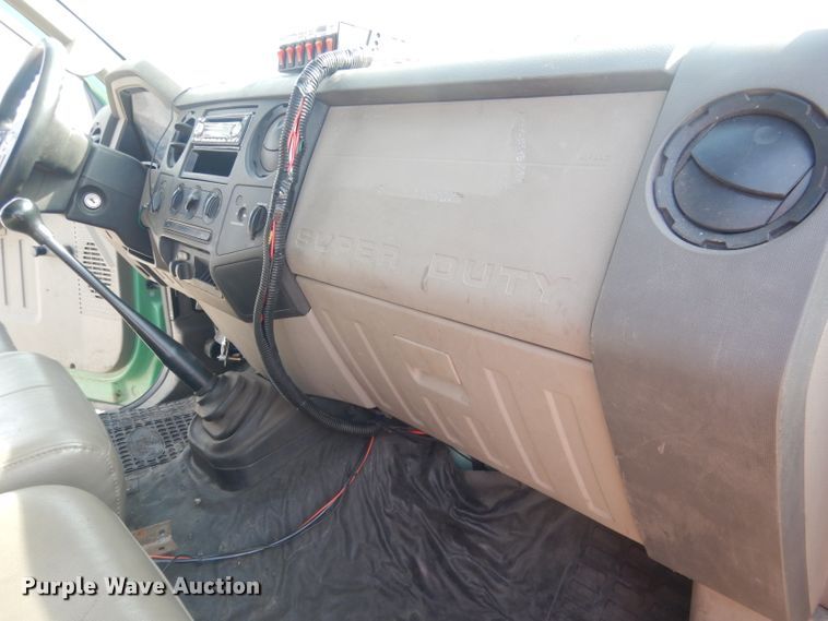 image for item DJ1313 2008 Ford F250 Super Duty XL  SuperCab brush fire truck