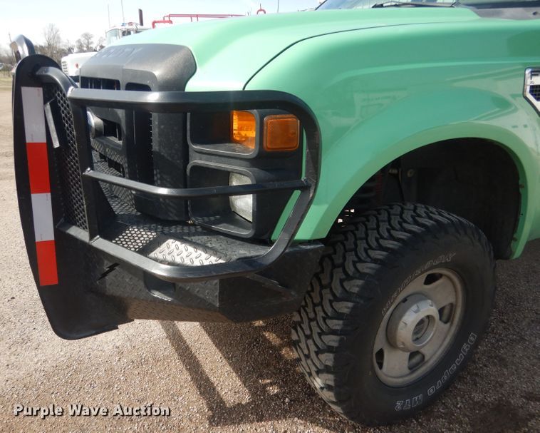 image for item DJ1313 2008 Ford F250 Super Duty XL  SuperCab brush fire truck