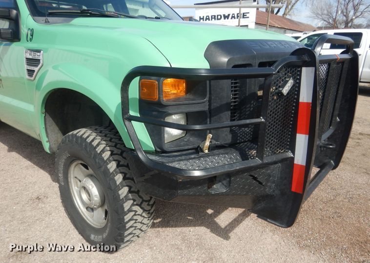 image for item DJ1313 2008 Ford F250 Super Duty XL  SuperCab brush fire truck