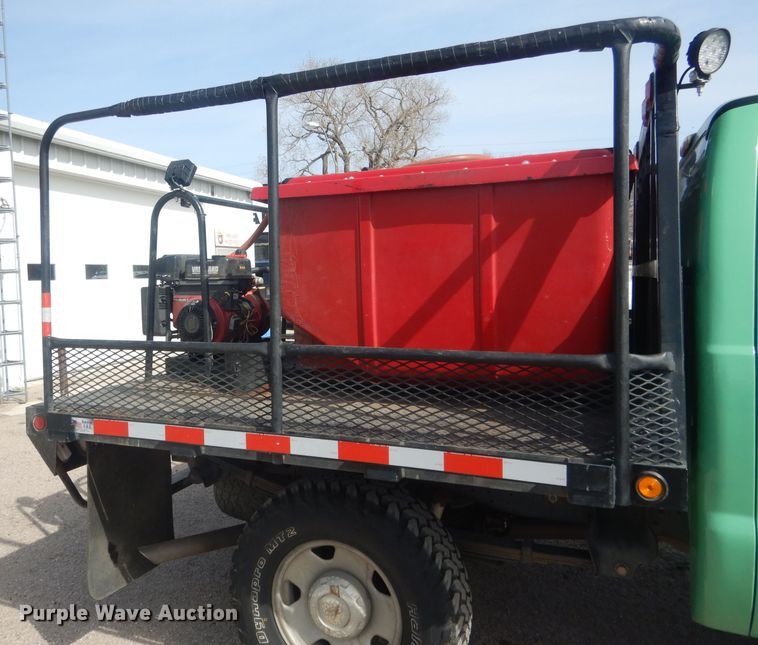 image for item DJ1313 2008 Ford F250 Super Duty XL  SuperCab brush fire truck