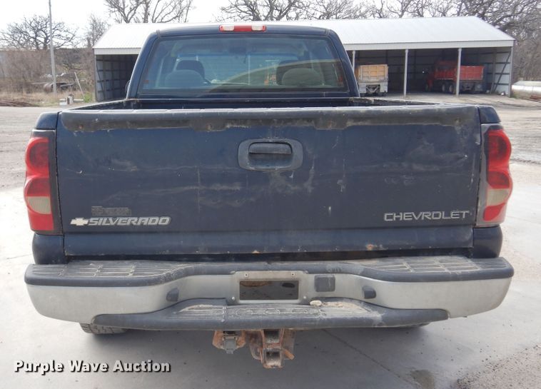 image for item DK0826 2005 Chevrolet Silverado 1500  Ext. Cab pickup truck
