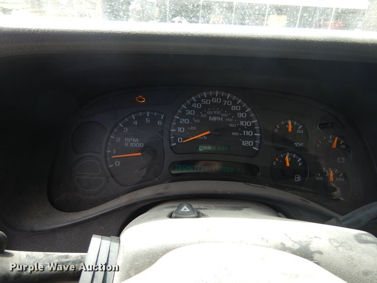 image for item DK0826 2005 Chevrolet Silverado 1500  Ext. Cab pickup truck