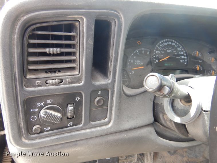 image for item DK0826 2005 Chevrolet Silverado 1500  Ext. Cab pickup truck