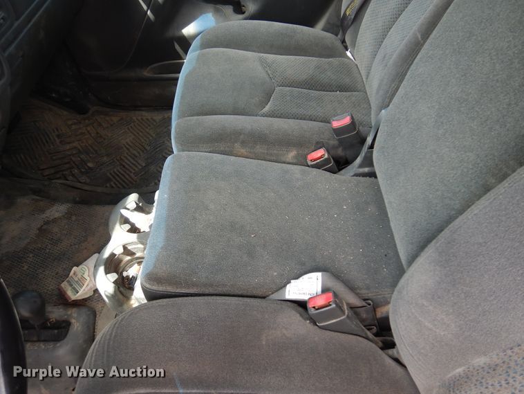 image for item DK0826 2005 Chevrolet Silverado 1500  Ext. Cab pickup truck