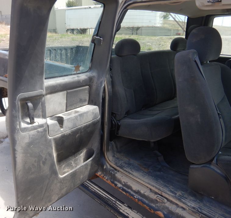 image for item DK0826 2005 Chevrolet Silverado 1500  Ext. Cab pickup truck