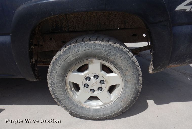 image for item DK0826 2005 Chevrolet Silverado 1500  Ext. Cab pickup truck