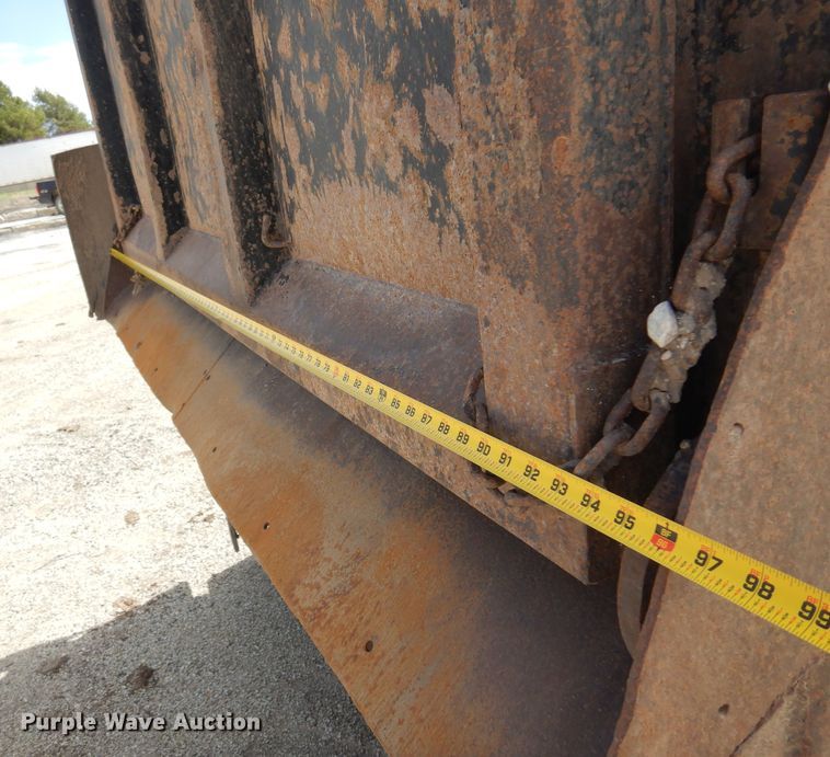 image for item DK0829 1995 Ford LNT8000  dump truck