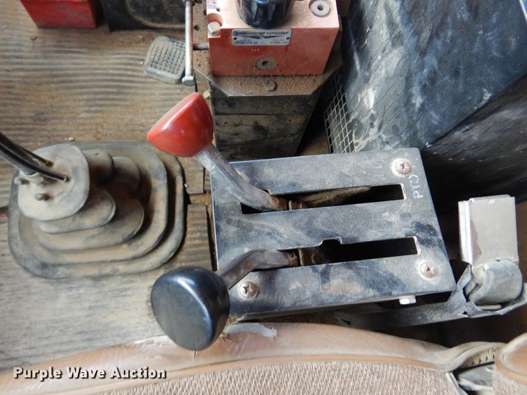 image for item DK0829 1995 Ford LNT8000  dump truck