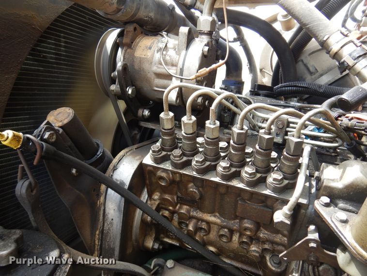 image for item DK0829 1995 Ford LNT8000  dump truck