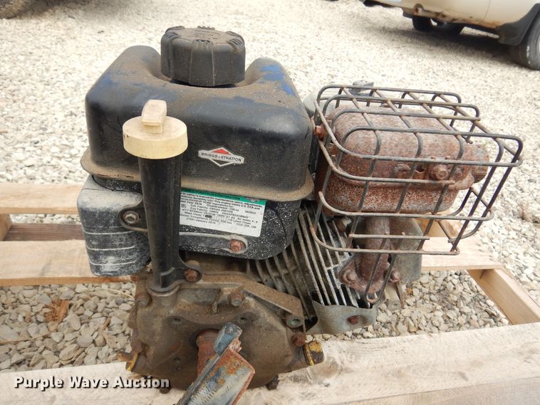 image for item DK0831 Small engines