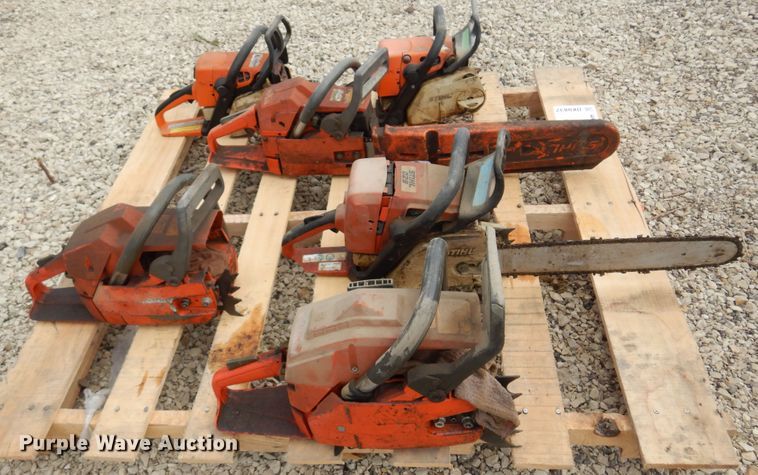image for item DK0832 (6) chainsaws
