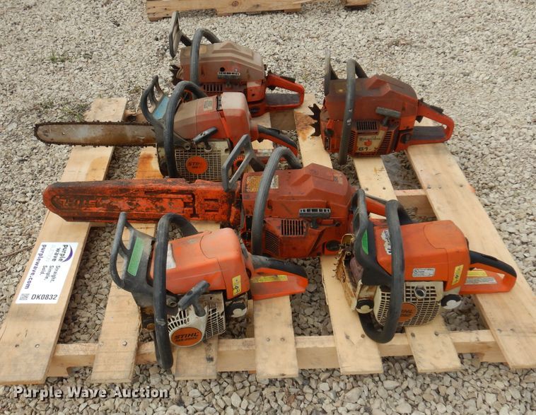 image for item DK0832 (6) chainsaws