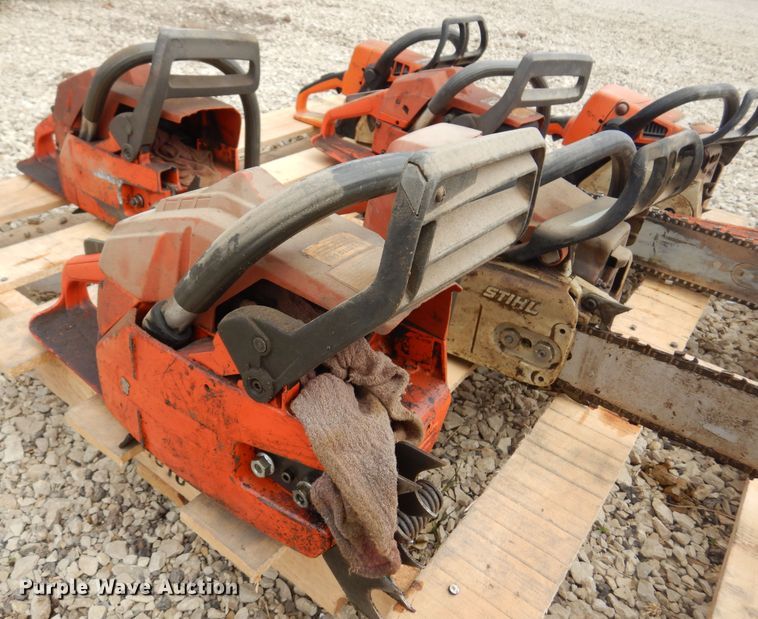 image for item DK0832 (6) chainsaws