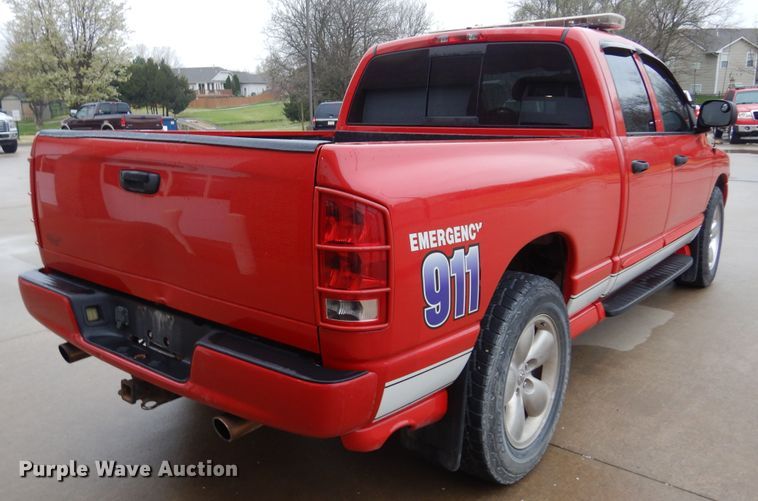 image for item DK0849 2004 Dodge Ram 1500  Quad Cab pickup truck