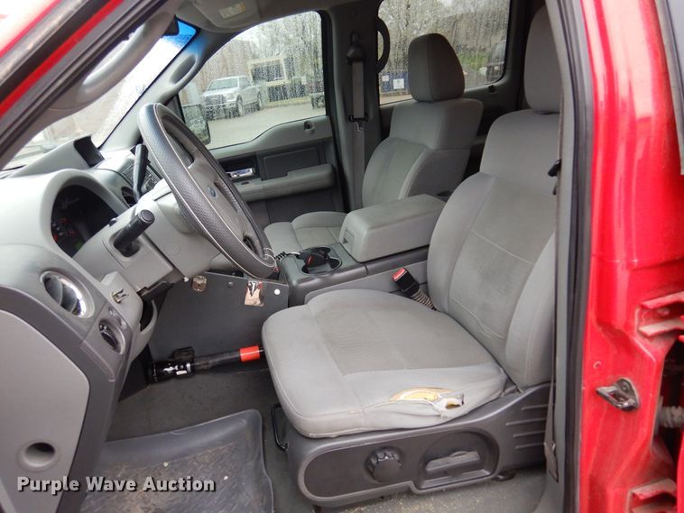 image for item DK0850 2006 Ford F150  SuperCrew pickup truck