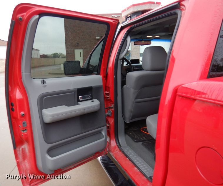 image for item DK0850 2006 Ford F150  SuperCrew pickup truck