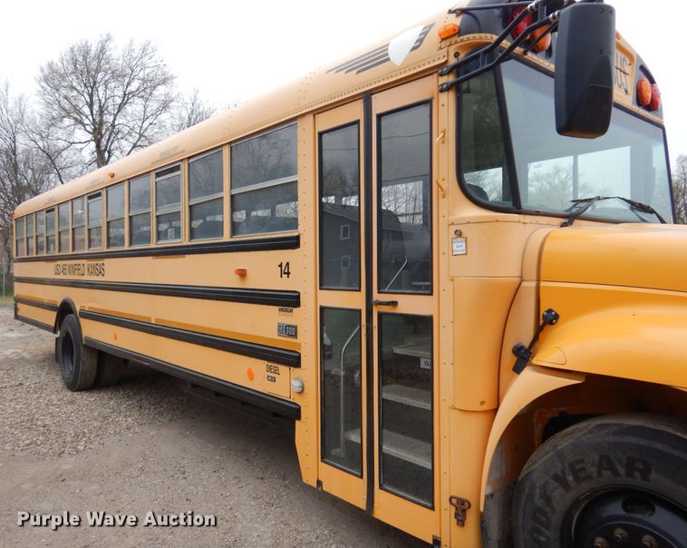 image for item DK0851 2007 International 3000  school bus