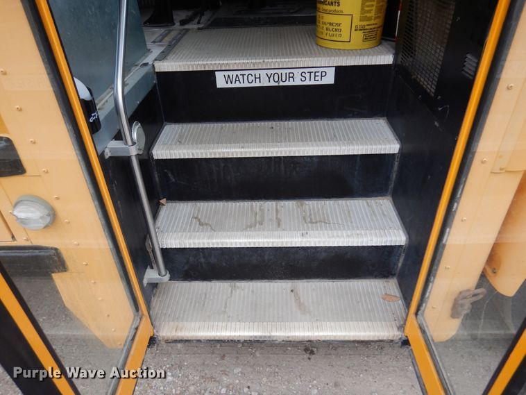 image for item DK0851 2007 International 3000  school bus