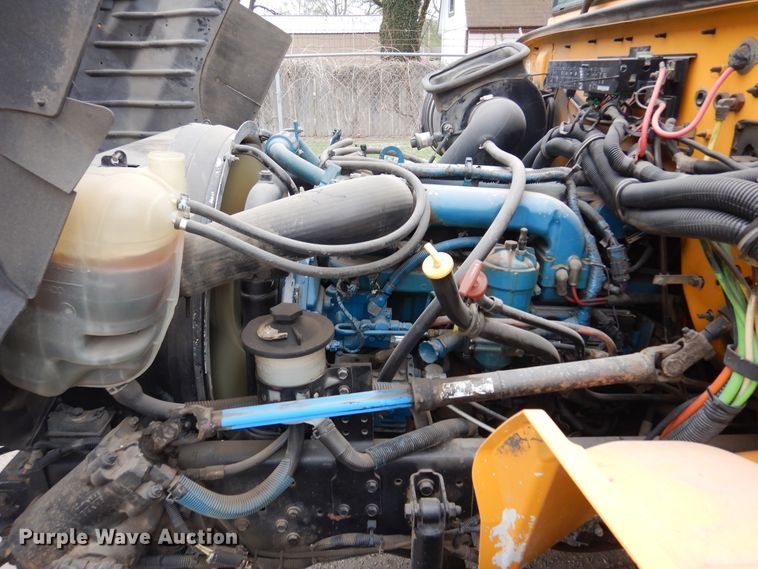 image for item DK0851 2007 International 3000  school bus