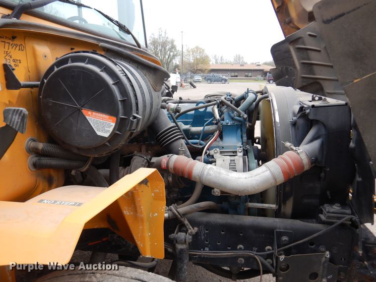 image for item DK0851 2007 International 3000  school bus