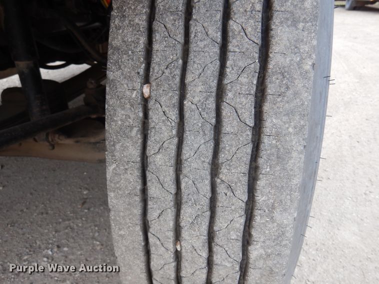 image for item DK0851 2007 International 3000  school bus