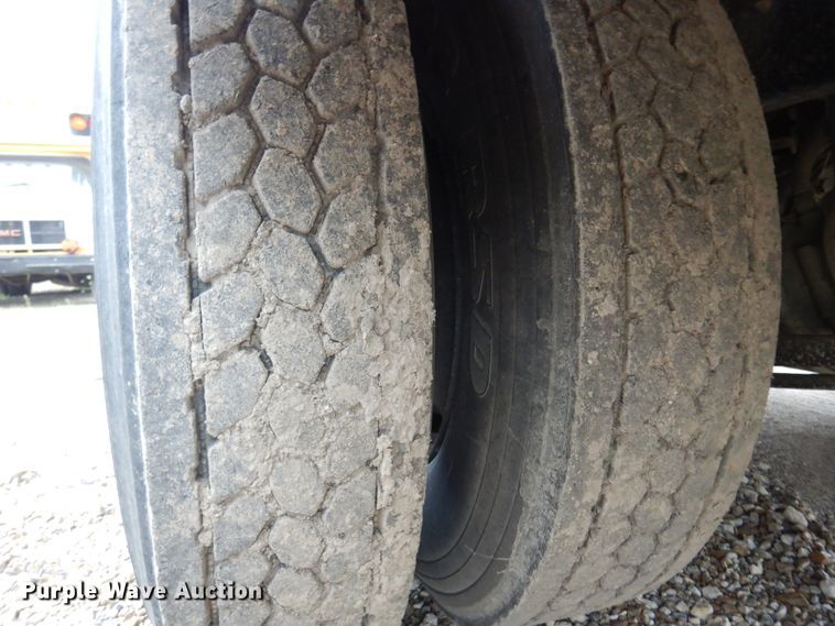 image for item DK0851 2007 International 3000  school bus