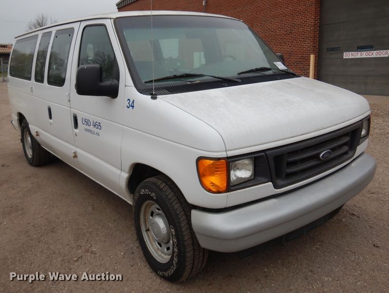 image for item DK0853 2004 Ford E150  van