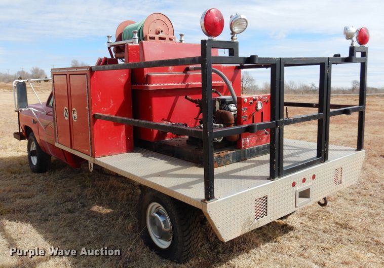 image for item DK4413 1989 Dodge W350  brush fire truck