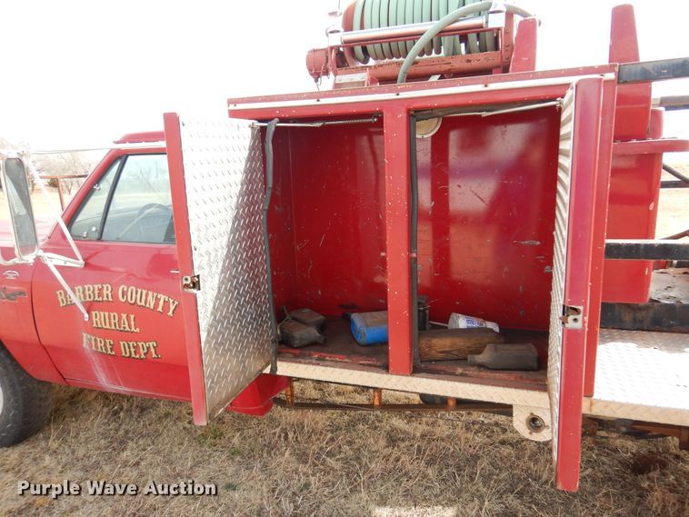 image for item DK4413 1989 Dodge W350  brush fire truck