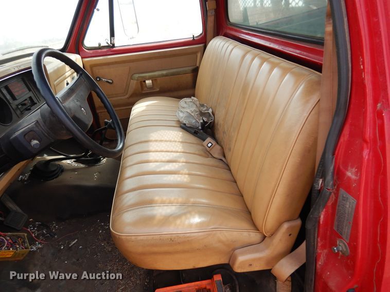 image for item DK4413 1989 Dodge W350  brush fire truck