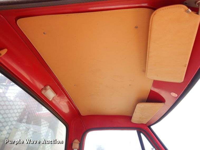 image for item DK4413 1989 Dodge W350  brush fire truck