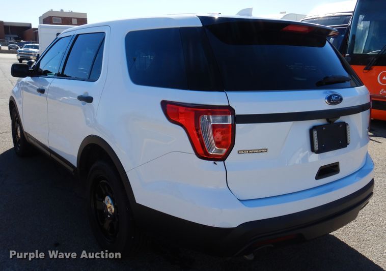 image for item DK4458 2016 Ford Explorer Police Interceptor  SUV