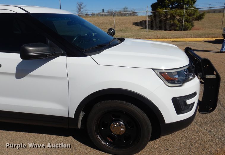 image for item DK4458 2016 Ford Explorer Police Interceptor  SUV