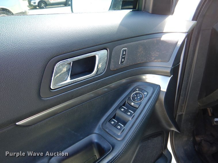 image for item DK4458 2016 Ford Explorer Police Interceptor  SUV