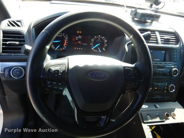 image for item DK4458 2016 Ford Explorer Police Interceptor  SUV
