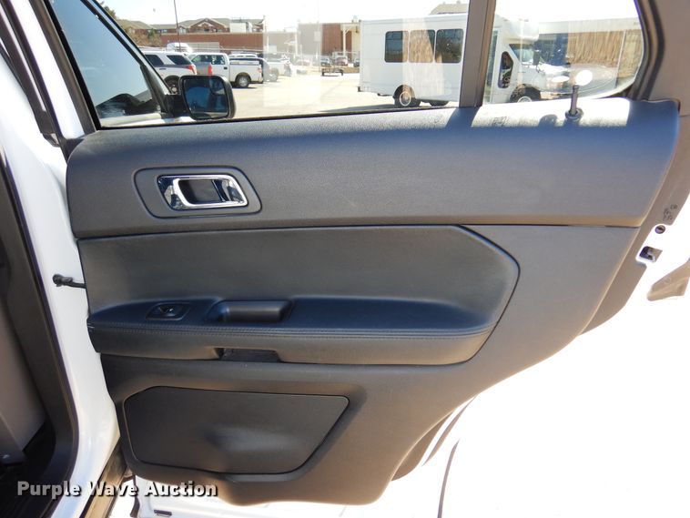 image for item DK4458 2016 Ford Explorer Police Interceptor  SUV