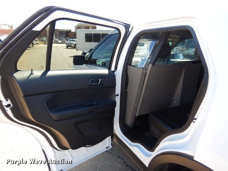 image for item DK4458 2016 Ford Explorer Police Interceptor  SUV