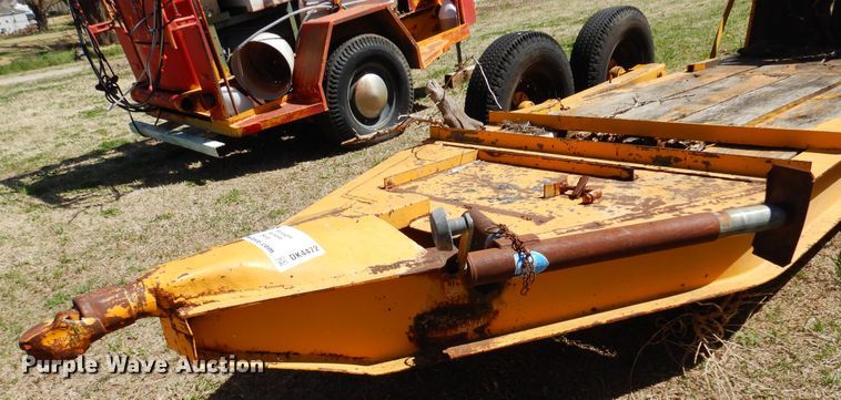 image for item DK4472 Utility trailer