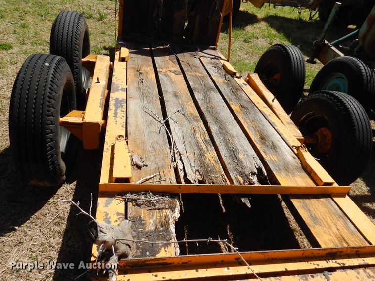 image for item DK4472 Utility trailer