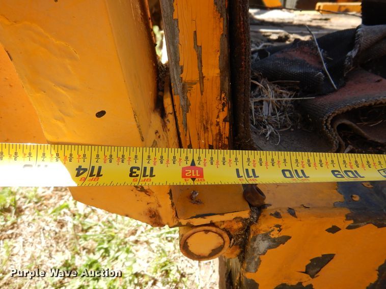 image for item DK4472 Utility trailer