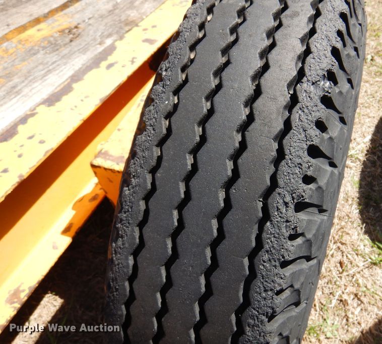 image for item DK4472 Utility trailer