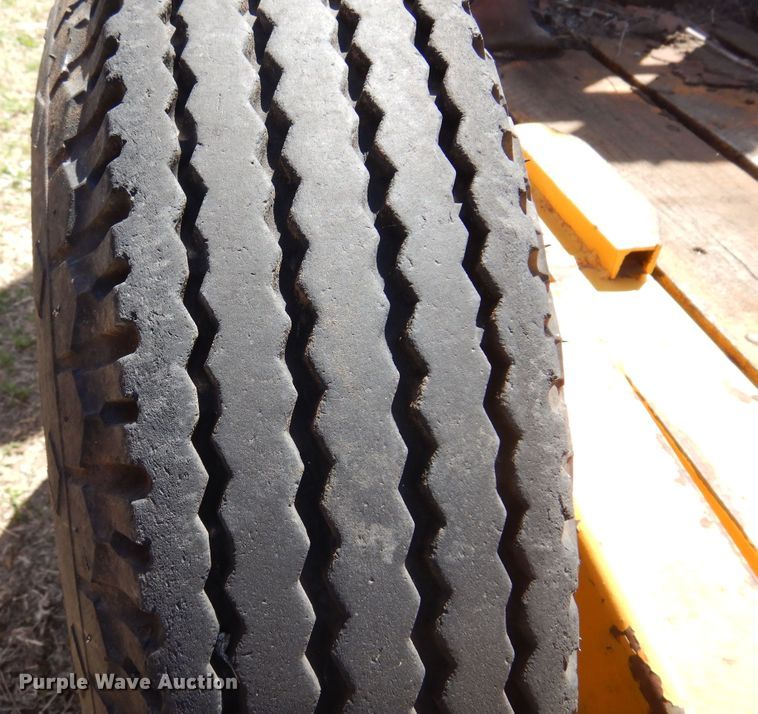 image for item DK4472 Utility trailer