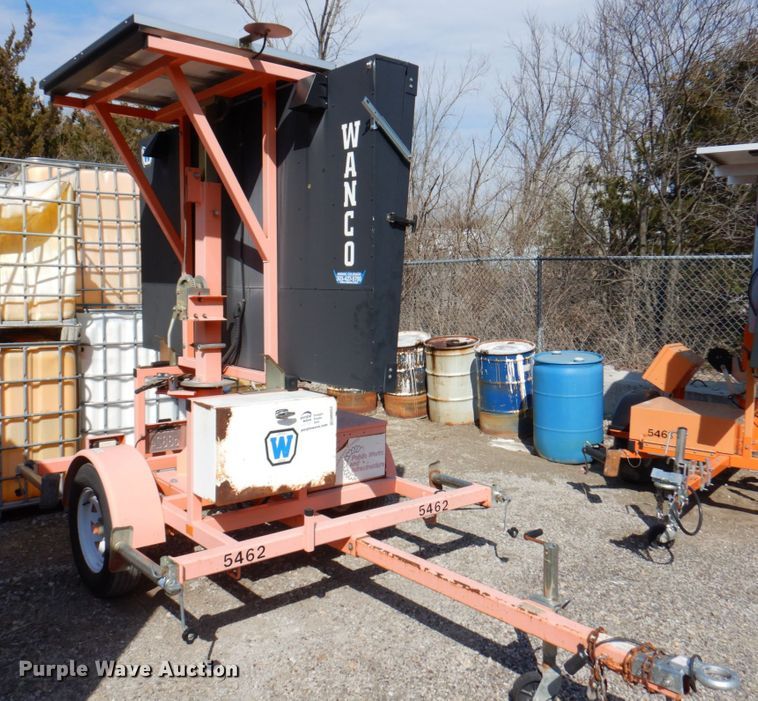 image for item DM6053 2007 Wanco  message board trailer