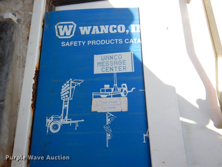 image for item DM6053 2007 Wanco  message board trailer