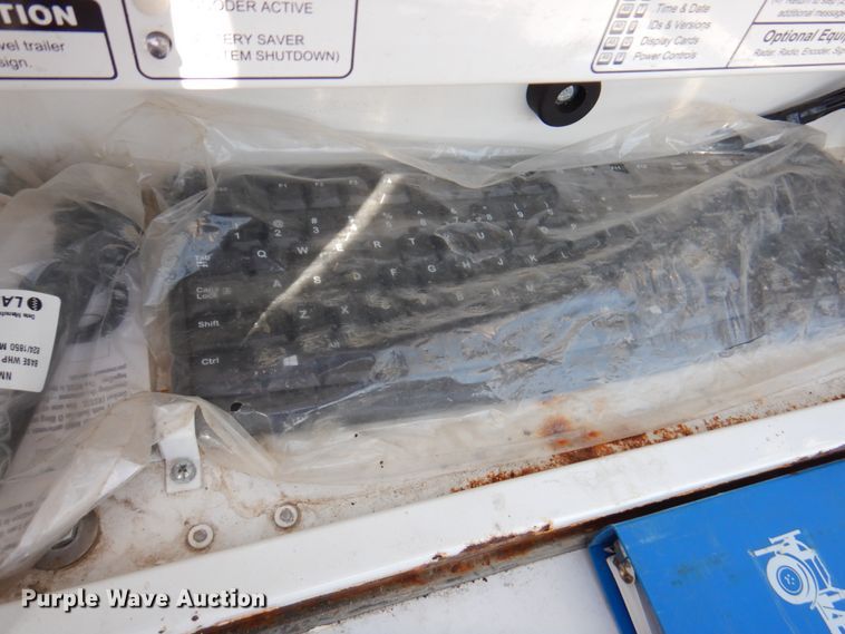 image for item DM6053 2007 Wanco  message board trailer