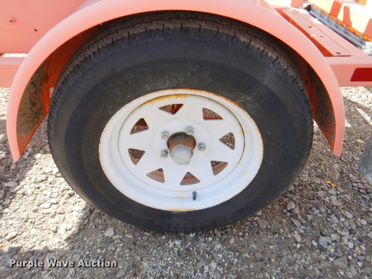 image for item DM6053 2007 Wanco  message board trailer