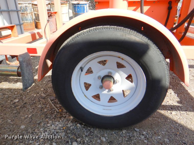 image for item DM6053 2007 Wanco  message board trailer