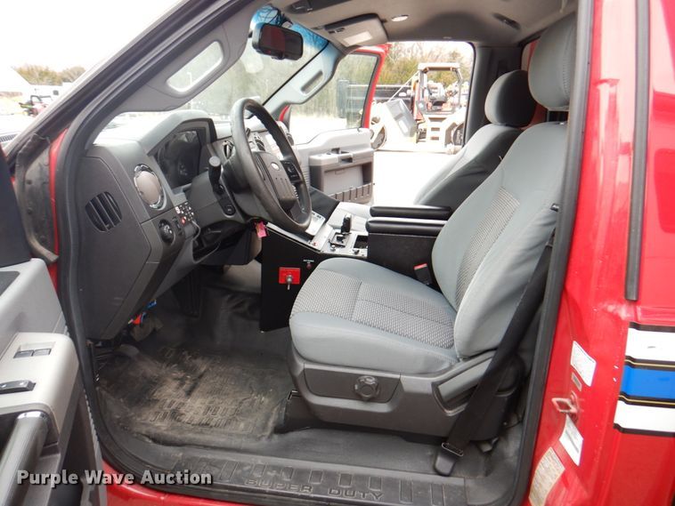 image for item DM6059 2015 Ford F450 Super Duty  ambulance