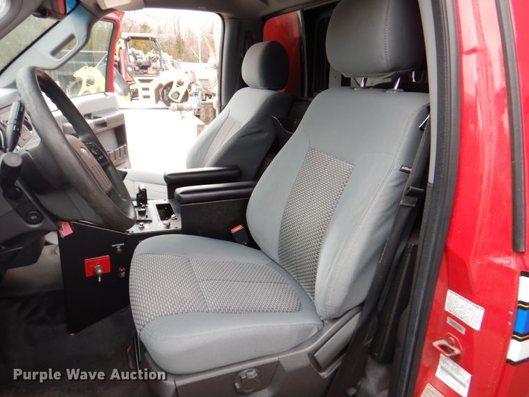 image for item DM6059 2015 Ford F450 Super Duty  ambulance